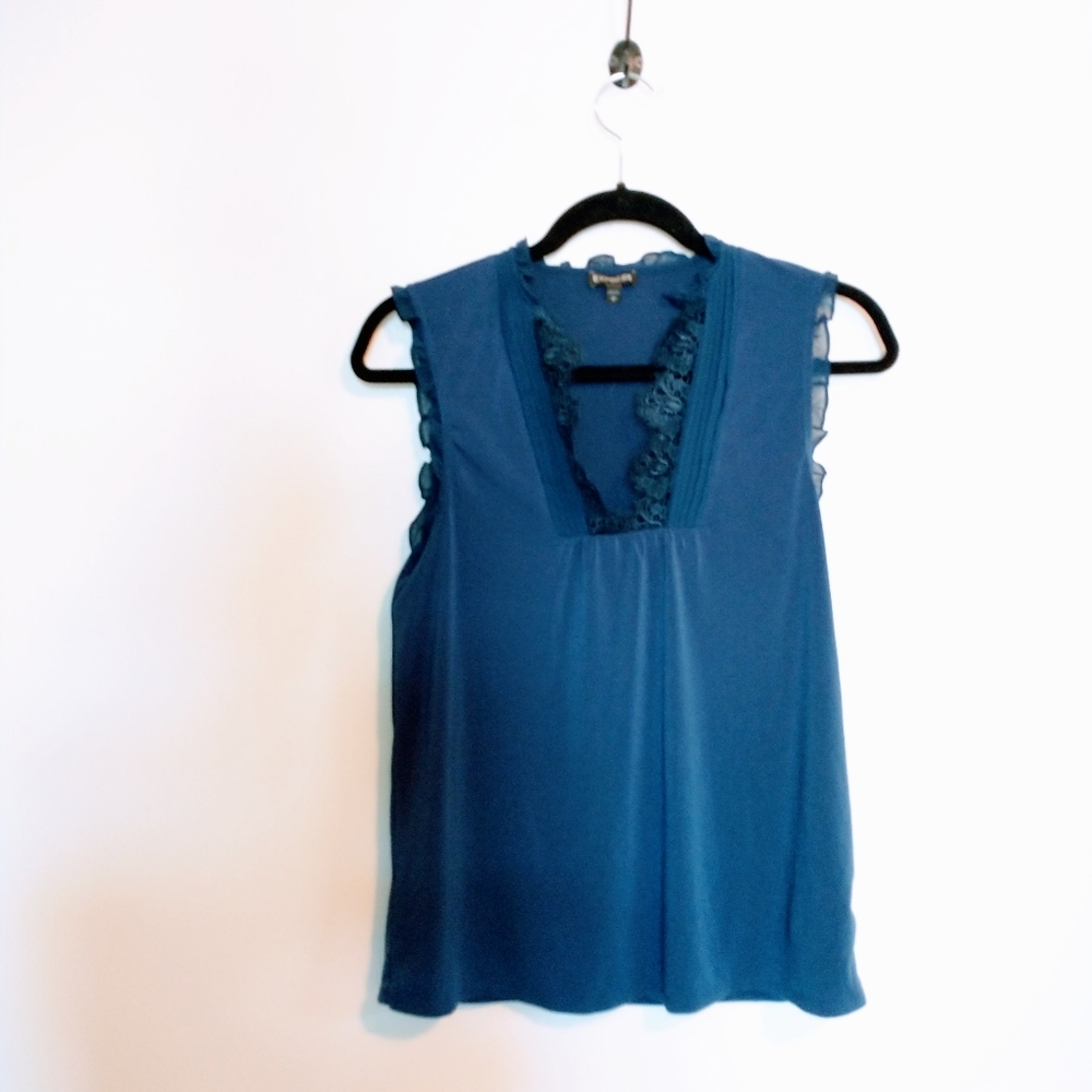 Express tank top blouse with lace detail size small